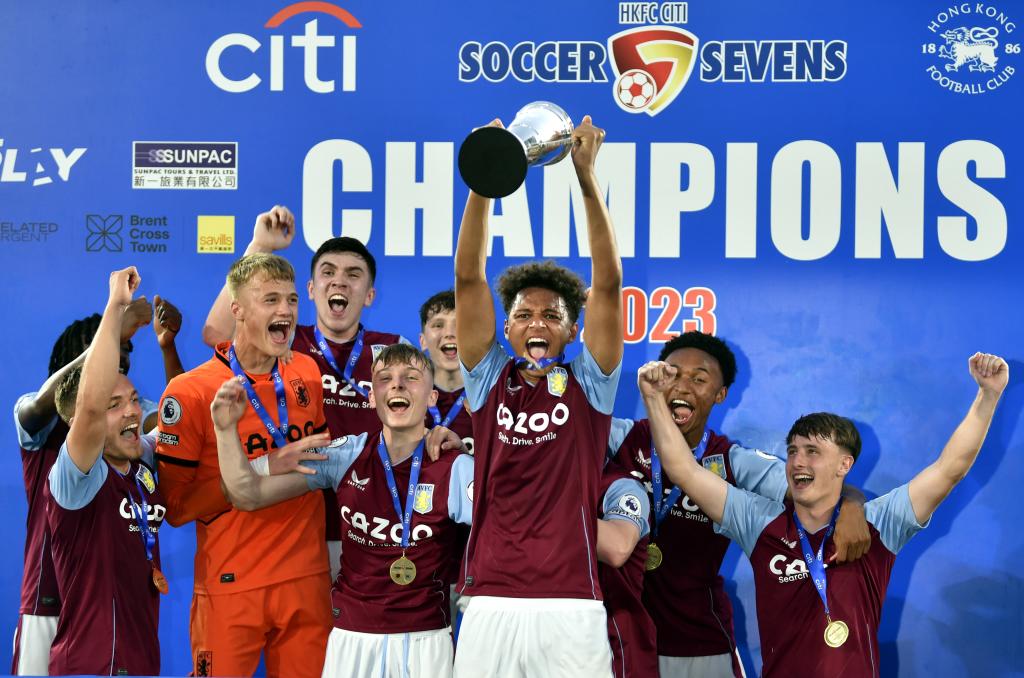 乐鱼（Leyu）致力于为用户提供全面的体育娱乐体验，涵盖赛事直播、互动游戏和社区交流等功能。通过乐鱼app或乐鱼体育平台，用户可随时获取最新体育资讯和精彩赛事内容。访问乐鱼官网或乐鱼官方网站，可完成官方注册、下载应用及了解最新活动，确保安全可靠的服务体验。无论是赛事关注还是互动娱乐，乐鱼都打造专业、便捷的一站式娱乐平台，满足各类体育爱好者的需求与兴趣。